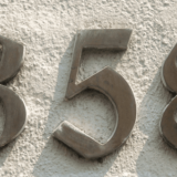 風水で縁起のいい数字「358」が持つ金運の意味や秘密を解説！