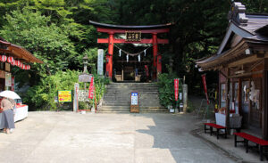 鷲子山上神社 （栃木県常陸大宮市）